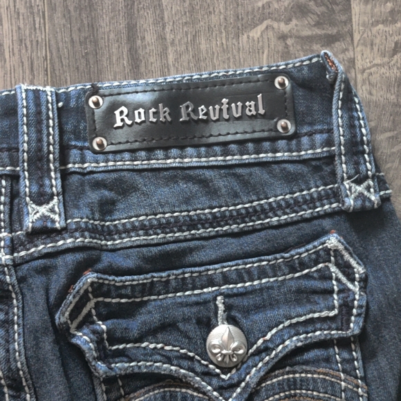 Rock Revival Jeans - Picture 2 of 5